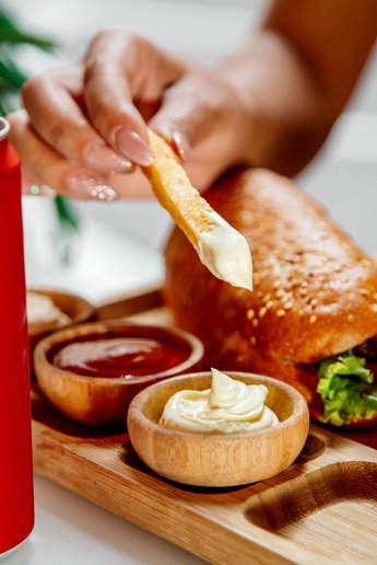 Как выбрать соус для фастфуда: экспертное руководство